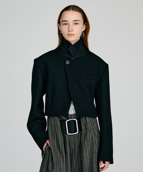 PRANK PROJECT（プランクプロジェクト）の「【2026Autumn Pre-Order】スタンドカラーテーラードショートジャケット / Stand Collar Tailored Short Jacket（テーラードジャケット・レディース・グレー/ブラウン/ブラック・FREE）」の10枚目の写真