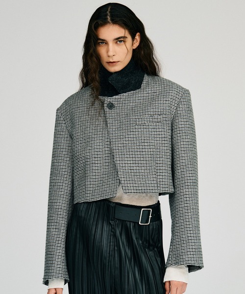 PRANK PROJECT（プランクプロジェクト）の「【2026Autumn Pre-Order】スタンドカラーテーラードショートジャケット / Stand Collar Tailored Short Jacket（テーラードジャケット・レディース・グレー/ブラウン/ブラック・FREE）」の13枚目の写真