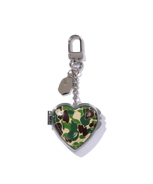 A BATHING APE(アベイシングエイプ)の「ABC CAMO HEART MIRROR MILO CHARM(キーホルダー・レディース・ピンク/グリーン・FREE)」の1枚目の写真