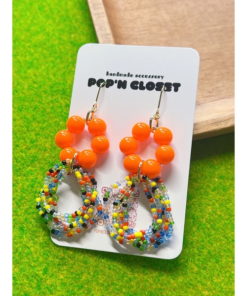 tone(トーン)の「【POPN CLOSET】neon×spiral(MA)(ピアス(両耳用)・レディース・イエロー/グリーン/ピンク/オレンジ・FREE)」の4枚目の写真