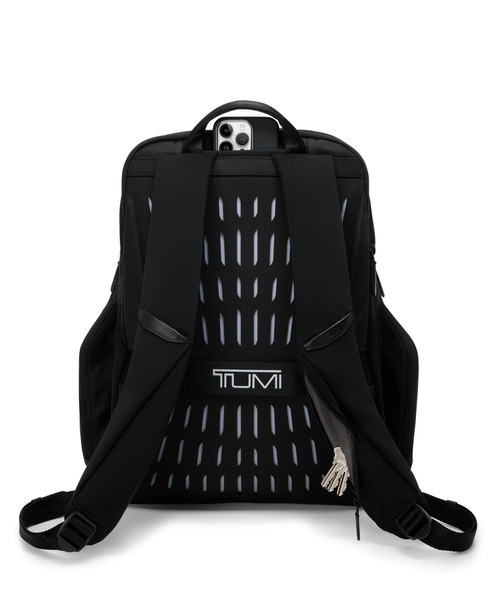 TUMI(トゥミ)の「TUMI AXIS ラージ・バックパック・25L(A4/PC15インチまで対応)(バックパック/リュック・メンズ・ブラック系その他・FREE)」の8枚目の写真