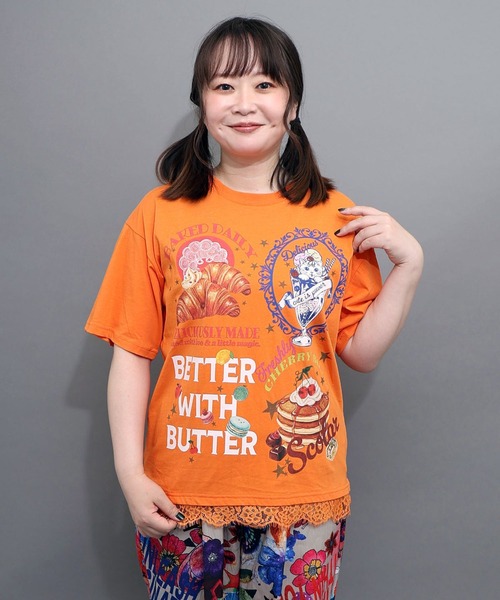 ScoLar（スカラー）の「ScoLar(スカラー) いろんなフード柄 裾レースTシャツ（Tシャツ/カットソー・レディース・ブラック/ネイビー/オフホワイト/オレンジ・MEDIUM）」の18枚目の写真