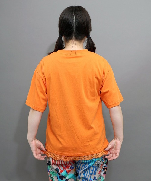 ScoLar（スカラー）の「ScoLar(スカラー) いろんなフード柄 裾レースTシャツ（Tシャツ/カットソー・レディース・ブラック/ネイビー/オフホワイト/オレンジ・MEDIUM）」の21枚目の写真