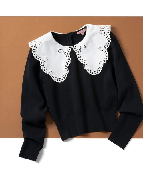 TOCCA(トッカ)の「BIG COLLAR DREAM ニット(ニット/セーター・レディース・ブラック系/アイボリー系・SMALL/MEDIUM)」の5枚目の写真