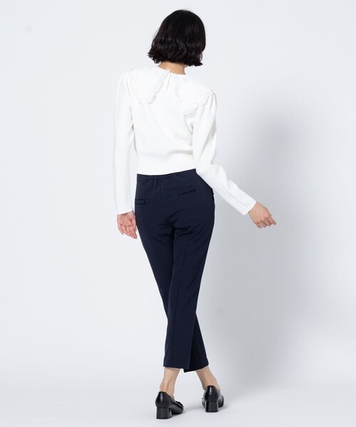 TOCCA(トッカ)の「BIG COLLAR DREAM ニット(ニット/セーター・レディース・ブラック系/アイボリー系・SMALL/MEDIUM)」の12枚目の写真
