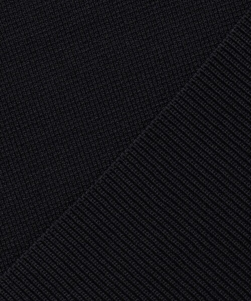 TOCCA(トッカ)の「BIG COLLAR DREAM ニット(ニット/セーター・レディース・ブラック系/アイボリー系・SMALL/MEDIUM)」の20枚目の写真