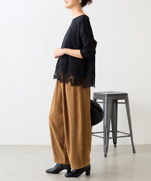 BEARDSLEY(ビアズリー)の「《8/19(水)12:00予約開始》フェイクスエードバレルパンツ(その他パンツ・レディース・グレー/キャメル・0/1/2)」の20枚目の写真
