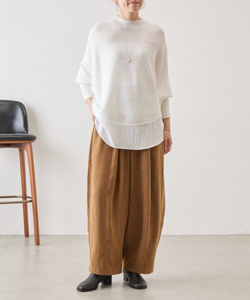 BEARDSLEY(ビアズリー)の「《8/19(水)12:00予約開始》フェイクスエードバレルパンツ(その他パンツ・レディース・グレー/キャメル・0/1/2)」の4枚目の写真