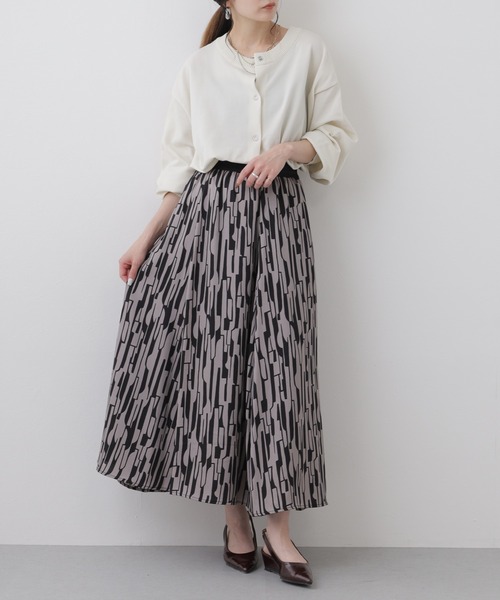 EGLANTINE(エグランティーヌ)の「EGLANTINE セットアップ対応 幾何柄プリントスカート(スカート・レディース・ダークブラウン/ブラック・38)」の12枚目の写真
