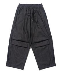 OTHERFITS（アザーフィッツ）の「サイドジッパーバルーンデニムパンツ（黒デニム）（デニムパンツ）」