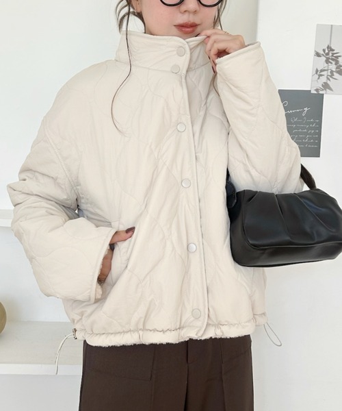 Eclat one(エクラワン)の「【リバーシブル】ボア×キルティングスタンドカラーブルゾン(ブルゾン・レディース・ブラック/ブラウン/アイボリー・FREE)」の6枚目の写真