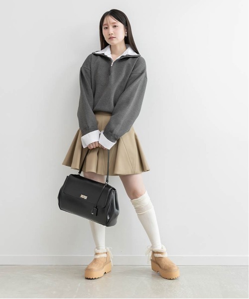 RANDA（ランダ）の「【A4対応】キーリングチャームワンハンドルバッグ（ショルダーバッグ・レディース・キャメル/ブラック・LL）」の4枚目の写真