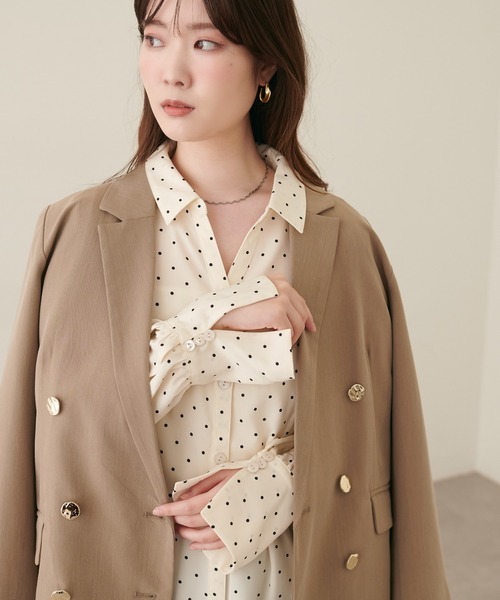 natural couture(ナチュラルクチュール)の「ペプラムスキッパーシャツ(シャツ/ブラウス・レディース・ダークブラウン/オフホワイト/モカ/ドット/ストライプ・FREE)」の22枚目の写真