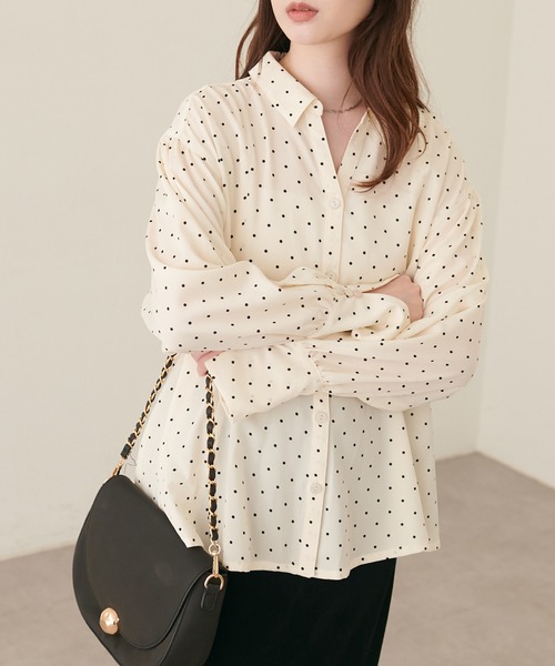natural couture(ナチュラルクチュール)の「ペプラムスキッパーシャツ(シャツ/ブラウス・レディース・ダークブラウン/オフホワイト/モカ/ドット/ストライプ・FREE)」の18枚目の写真