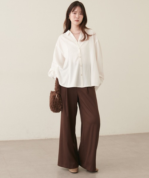 natural couture(ナチュラルクチュール)の「ペプラムスキッパーシャツ(シャツ/ブラウス・レディース・ダークブラウン/オフホワイト/モカ/ドット/ストライプ・FREE)」の16枚目の写真