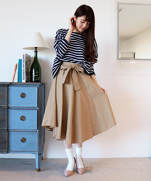 N.（N. Natural Beauty Basic）（エヌエヌナチュラルビューティーベーシック）の「【with　4月号掲載】【追加生産】イレギュラーヘムタイプライタースカート (取り外しベルト付き)（スカート・レディース・ブルー/ベージュ/ネイビー/ピンク・MEDIUM）」の7枚目の写真