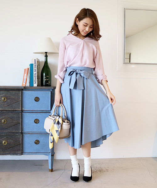 N.（N. Natural Beauty Basic）（エヌエヌナチュラルビューティーベーシック）の「【with　4月号掲載】【追加生産】イレギュラーヘムタイプライタースカート (取り外しベルト付き)（スカート・レディース・ブルー/ベージュ/ネイビー/ピンク・MEDIUM）」の10枚目の写真