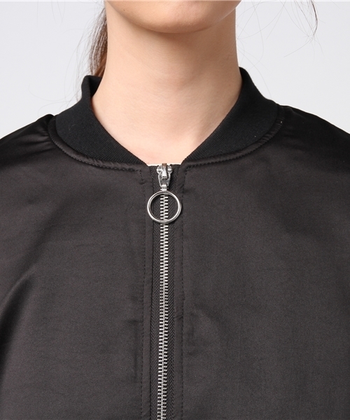 VENCEEXCHANGE（ヴァンスエクスチェンジ）の「袖刺繍ゆるブルゾン                 （ブルゾン・レディース・ブラック/オリーブ/スカイブルー・MEDIUM）」の9枚目の写真