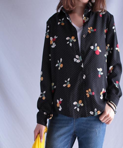 antiqua(アンティカ)の「花柄ドットシャツ(シャツ/ブラウス・レディース・アイボリー/ブラック・M)」の6枚目の写真