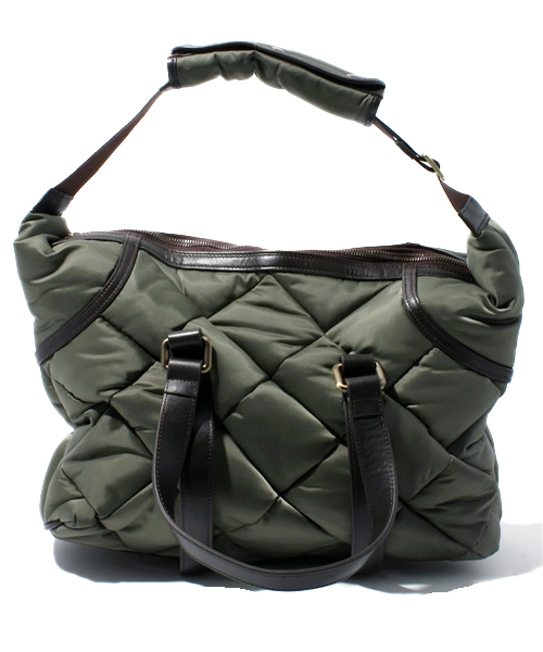 MIDWEST（ミッドウエスト）の「KENJI  IKEDA 無地ナイロン２WAYショルダーバッグ（ショルダーバッグ・メンズ・ブラック/カーキブラウン・FREE）」の4枚目の写真