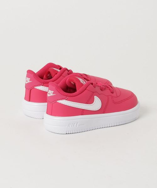 NIKE(ナイキ)の「キッズ NIKE ナイキ 12-16FORCE 1 '18 (TD) ナイキ フォース 1 602RPNK/WHITE(スニーカー・キッズ・ピンク・12/14/15 /16/13)」の2枚目の写真