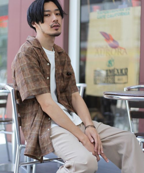 ZIP FIVE(ジップファイブ)の「【ZIP FIVE】半袖オープンカラーシャツ【開襟シャツ】 リラックスシャツ / オーバーサイズ ワイド ビッグ(シャツ/ブラウス・メンズ・ホワイト/ブラック/ベージュ/パープル/ブラック系その他/ブラウン系その他/イエロー系その他/ホワイト系その他/ブルー系その他/ベージュ系その他/ネイビー/ブラック系その他2/ホワイト系その他2/レッド系その他/ベージュ系その他2/ピンク系その他/ブラック系その他3/スモークピンク/グレイッシュブルー/ワイン/ターコイズブルー/グリーン系その他/ブラック系その他4/ブラック系その他5/ブラウン系その他2/ブラウン系その他3/ベージュ系その他3/ベージュ系その他4/イエロー系その他2/ブラウン系その他4/ベージュ系その他5/ブラウン系その他5/レッド系/ブラック系1/モカ/テラコッタ/ホワイト系/ブラック系・SMALL/MEDIUM/LARGE/X-LARGE)」の18枚目の写真