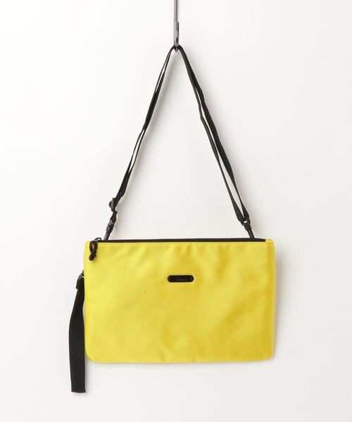 VENCEEXCHANGE（ヴァンスエクスチェンジ）の「クラッチバッグ（ショルダーバッグ・メンズ・ホワイト/ブラック/レッド/イエロー・フリー）」の4枚目の写真