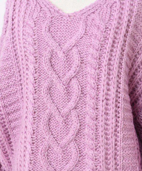 one after another NICE CLAUP（ワンアフターアナザーナイスクラップ）の「ハートキュンケーブルニット（ニット/セーター・レディース・アイボリー/ベージュ/サックスブルー/ピンク・FREE）」の6枚目の写真