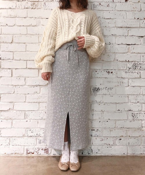 one after another NICE CLAUP（ワンアフターアナザーナイスクラップ）の「ハートキュンケーブルニット（ニット/セーター・レディース・アイボリー/ベージュ/サックスブルー/ピンク・FREE）」の16枚目の写真