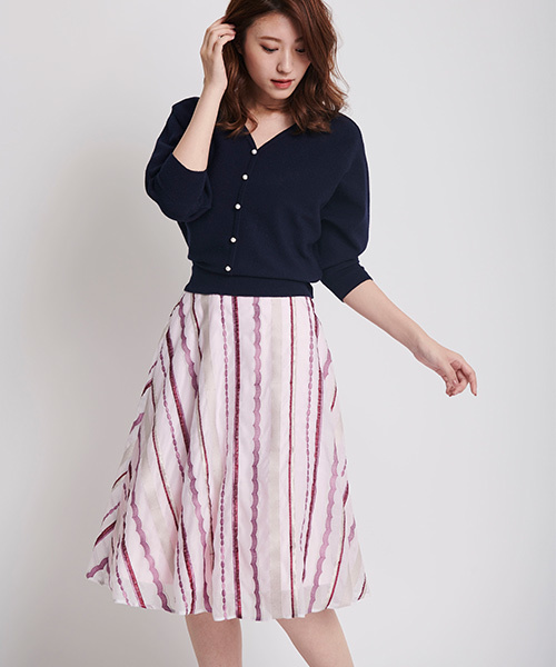 Noela❤︎ミックスストライプ刺繍スカート Noela（ノエラ）の「ミックスストライプ刺繍スカート（スカート