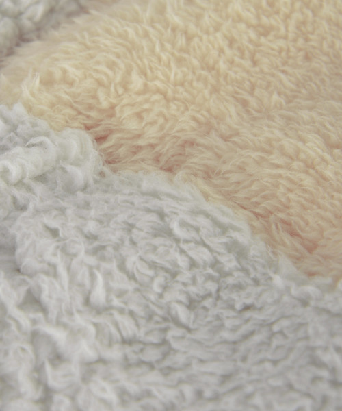 mercibeaucoup,（メルシーボークー）の「ボアジャン（ブルゾン・レディース・オフホワイト/カーキ・01/03）」の9枚目の写真