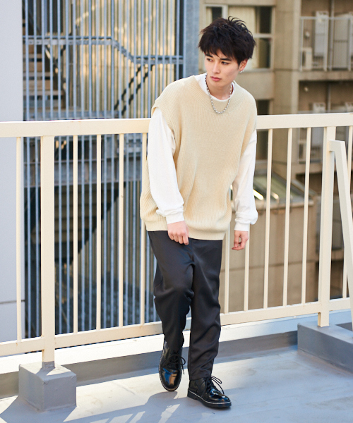 kutir(クティール)の「2タックワイドテーパード(その他パンツ・メンズ・ブラック/チャコールグレー/ライトベージュ・MEDIUM/LARGE/SMALL)」の8枚目の写真