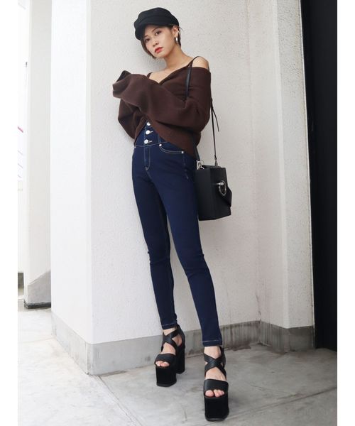 EMODA（エモダ）の「2WAYストラップレディニット（ニット/セーター・レディース・ブラック/ベージュ/ブラウン/オレンジ/ブルー・FREE）」の16枚目の写真