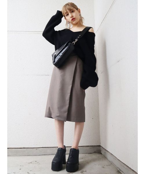 EMODA（エモダ）の「2WAYストラップレディニット（ニット/セーター・レディース・ブラック/ベージュ/ブラウン/オレンジ/ブルー・FREE）」の19枚目の写真