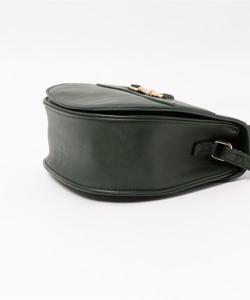 natural couture（ナチュラルクチュール）の「ビット付きミニショルダーバッグ（ショルダーバッグ・レディース・ブラック/グリーン/キャメル・FREE）」の6枚目の写真