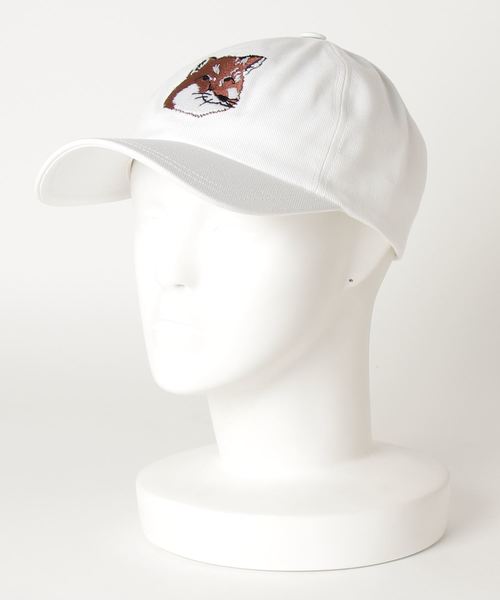 Maison Kitsune（メゾンキツネ）の「CAP 6P LARGE FOX HEAD EMBROIDERY（キャップ・メンズ・ネイビー/ホワイト・U）」の7枚目の写真