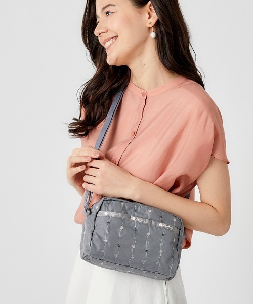 DANIELLA CROSSBODY デザートヴァイン（ショルダーバッグ）｜LeSportsac（レスポートサック）のファッション通販