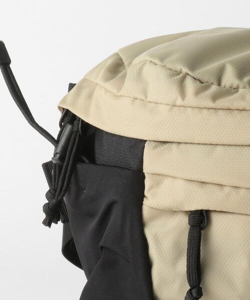 THE NORTH FACE（ザノースフェイス）の「[ ザ ノースフェイス ] THE NORTH FACE スピナ ウエストバッグ / サブポーチ（ボディバッグ/ウエストポーチ・メンズ・ブラック/ベージュ/グレー・FREE）」の8枚目の写真