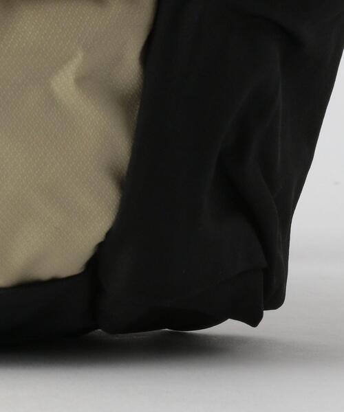 THE NORTH FACE（ザノースフェイス）の「[ ザ ノースフェイス ] THE NORTH FACE スピナ ウエストバッグ / サブポーチ（ボディバッグ/ウエストポーチ・メンズ・ブラック/ベージュ/グレー・FREE）」の4枚目の写真