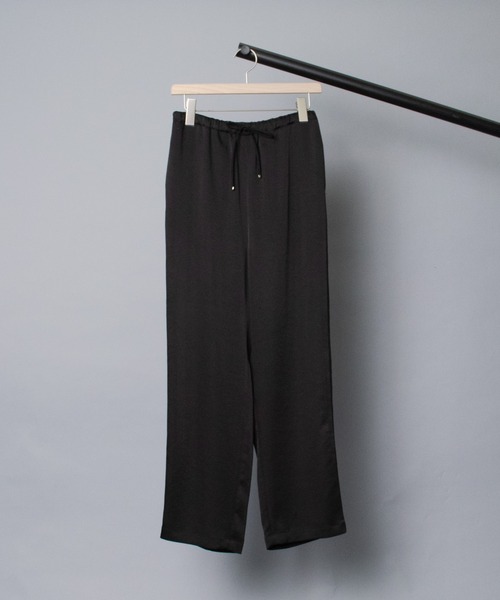 Fantastic Days(ファンタスティックデイズ)の「【 FANTASTICDAYS / ファンタスティックデイズ 】 ヴィンテージポリエステルサテンパンツ(その他パンツ・レディース・ブラック/グレー・40/36/38)」の2枚目の写真