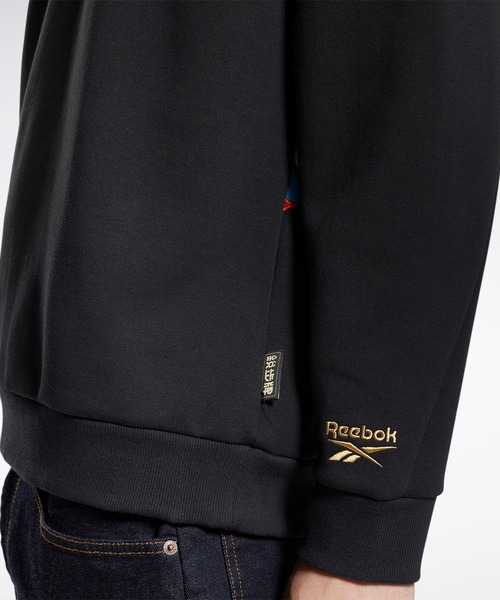 Reebok(リーボック)の「クラシックス CNY ベクター クルー スウェットシャツ / Classics CNY Vector Crew Sweatshirt(スウェット・メンズ・ホワイト/ブラック・SMALL/MEDIUM/LARGE/X-LARGE/XX-LARGE)」の7枚目の写真