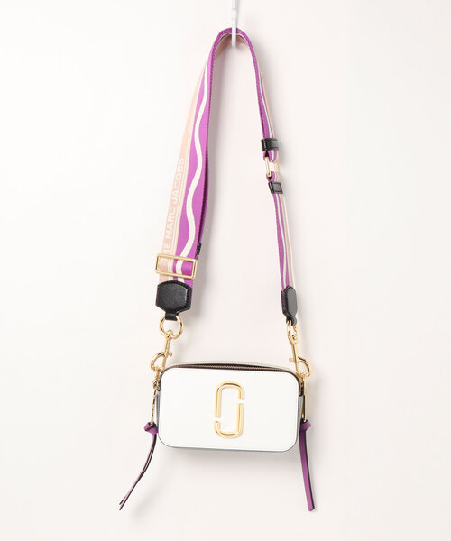 MARC JACOBS（マークジェイコブス）の「THE SNAPSHOT/ザ スナップショット スモール カメラバッグ クラッチ ショルダーバッグ（ショルダーバッグ・レディース・ホワイト系その他/グレー系その他/ブルー系その他/ピンク系その他/レッド系その他・ONE SIZE）」の10枚目の写真