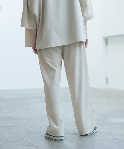 melt.（メルト）の「melt. - ドレープワイドイージーパンツ（スラックス・メンズ・ブラック/ライトベージュ・SMALL/MEDIUM/LARGE）」の9枚目の写真