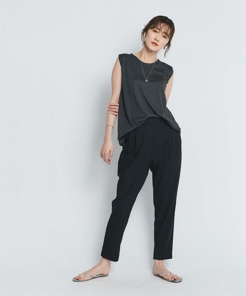 RIVE DROITE(リヴドロワ)の「美脚効果抜群 インスリットパンツ(その他パンツ・レディース・ベージュ/ミント/ネイビー/ブラック・36/38)」の6枚目の写真