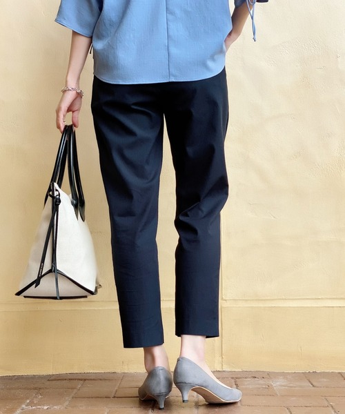 RIVE DROITE(リヴドロワ)の「美脚効果抜群 インスリットパンツ(その他パンツ・レディース・ベージュ/ミント/ネイビー/ブラック・36/38)」の11枚目の写真