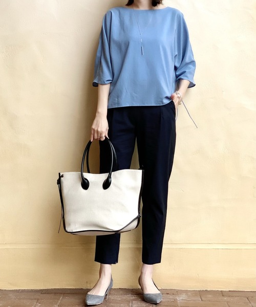 RIVE DROITE(リヴドロワ)の「美脚効果抜群 インスリットパンツ(その他パンツ・レディース・ベージュ/ミント/ネイビー/ブラック・36/38)」の7枚目の写真