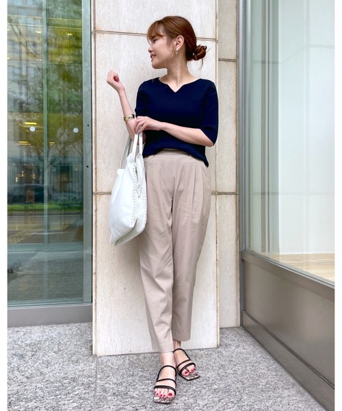 RIVE DROITE(リヴドロワ)の「美脚効果抜群 インスリットパンツ(その他パンツ・レディース・ベージュ/ミント/ネイビー/ブラック・36/38)」の14枚目の写真