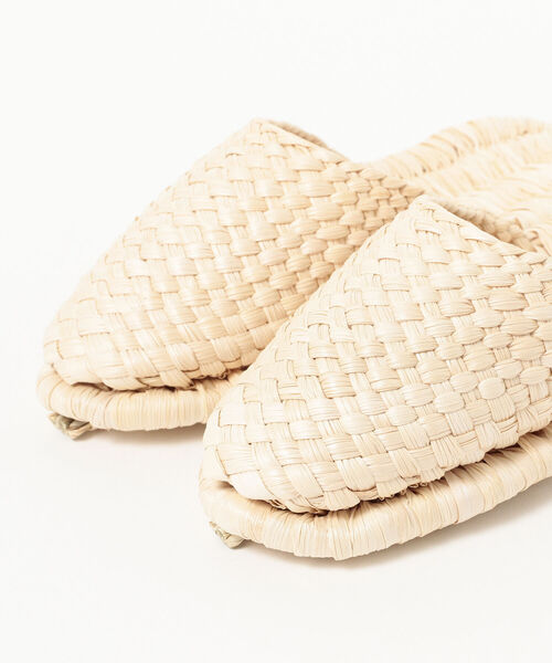 BEAMS JAPAN（ビームス　ジャパン）の「BEAMS JAPAN SELECT / とわだ産品 きみがら スリッパ M ＜UNISEX＞（サンダル・メンズ・ベージュ・MEDIUM）」の4枚目の写真