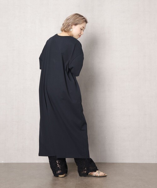 FREAK'S STORE（フリークスストア）の「▽【WEB限定】STORATECH/ストラテック 〈高機能素材〉半袖Tシャツワンピース (カットワンピース/ひんやり冷感・UV素材Tシャツワンピ)（ワンピース・レディース・ホワイト/ブラック/ベージュ/ブルー/グリーン/ラベンダー・ﾌﾘ-）」の8枚目の写真