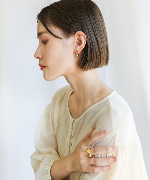 select MOCA（セレクトモカ）の「ハーフカットピンピアス（ピアス（両耳用）・レディース・シルバー/ゴールド・FREE）」の4枚目の写真